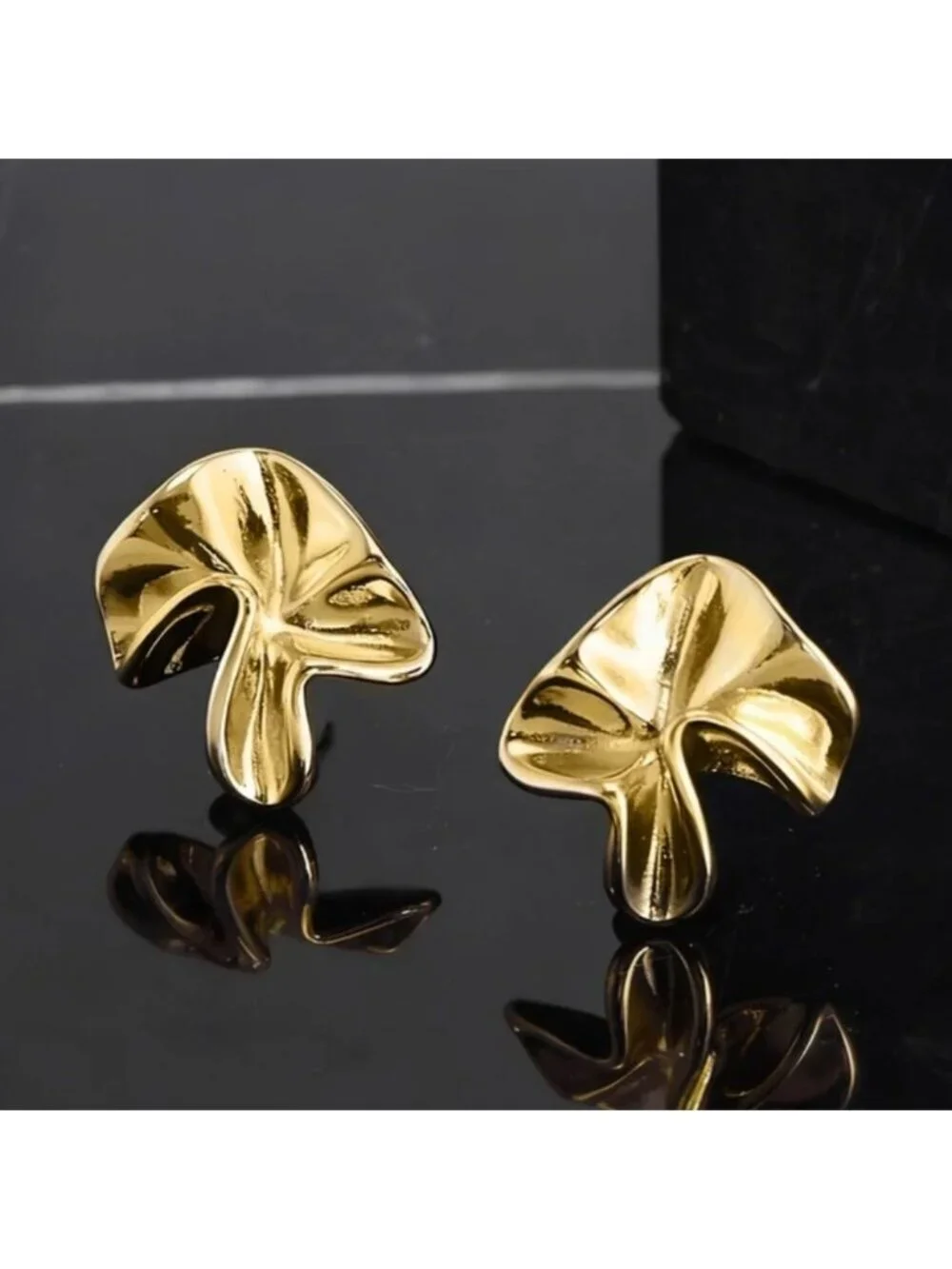 Geo Earrings Q815